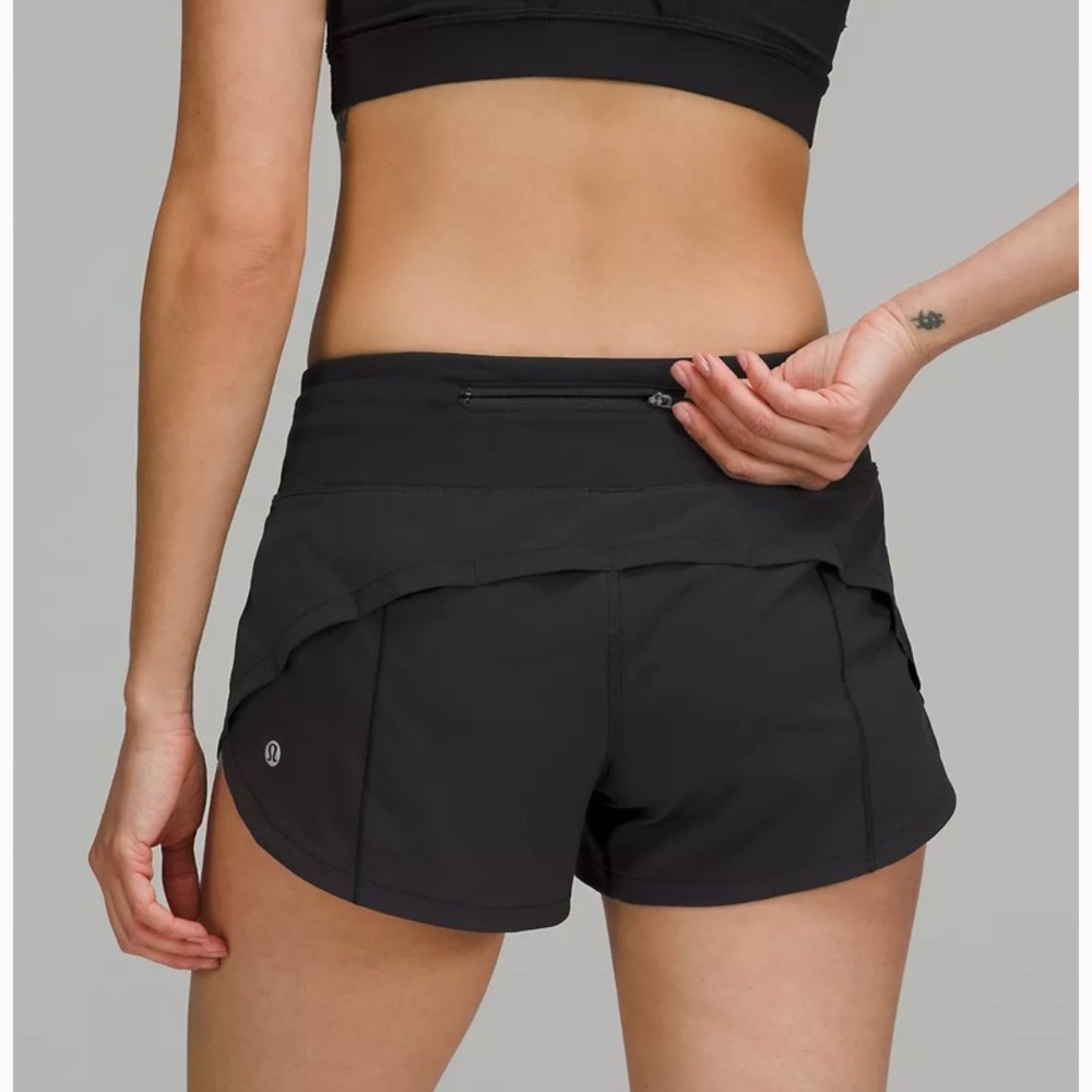Lululemon Speed Up Low Rise Shorts 2.5